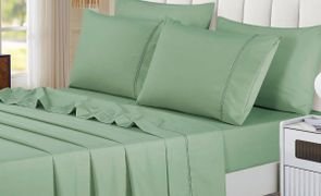 jogo de cama de casal na cor verde