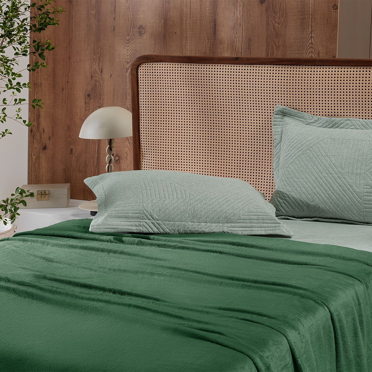 Manta Queen Flannel Classic Appel Home Verde Folha